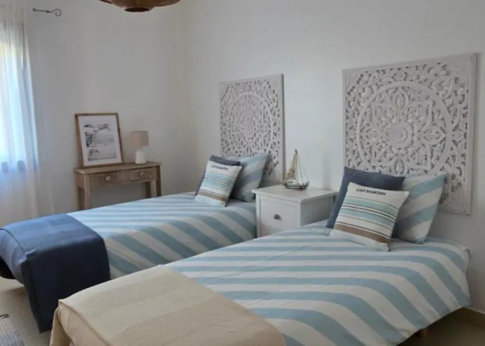 Quinta Do Vale 32 By Al * Guia (Faro)